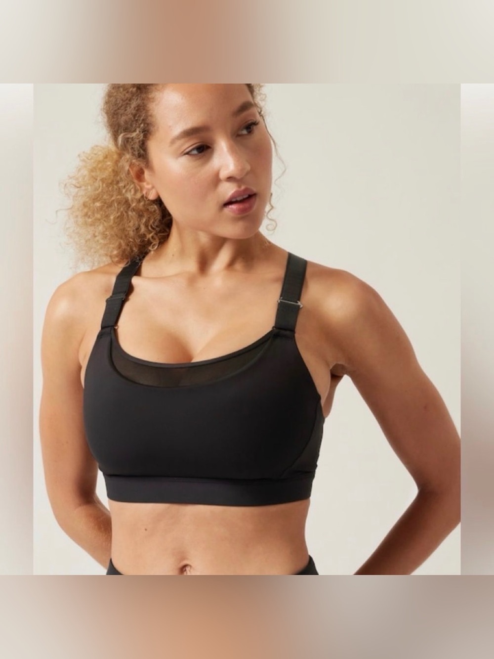 Athleta Ultimate Adjustable Bra A-C In Black Size M